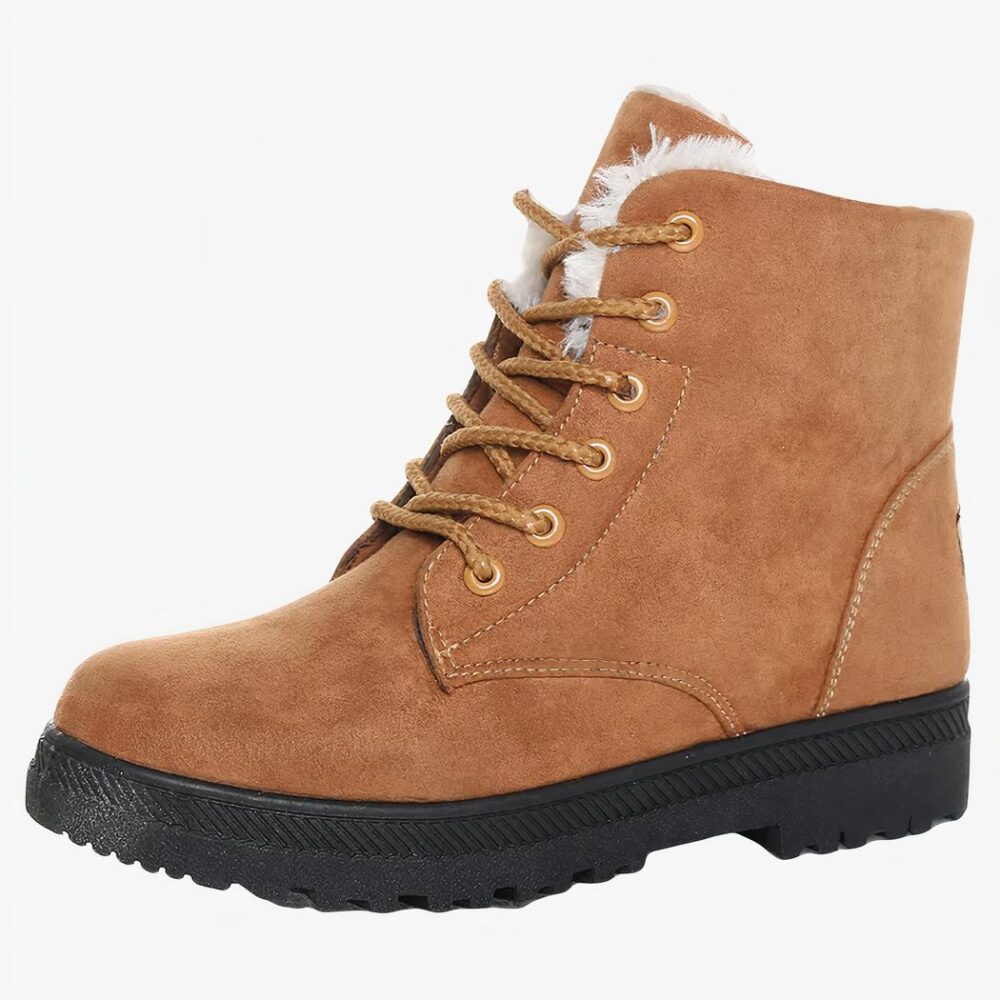 Botte fourrée femme marron avec lacets sur fond blanc