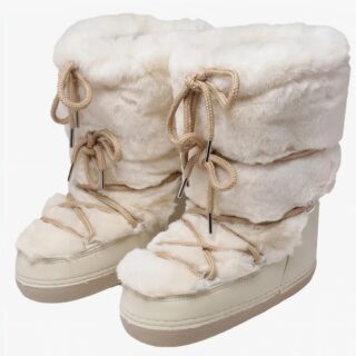 Botte de neige femme de style esquimau sur fond blanc