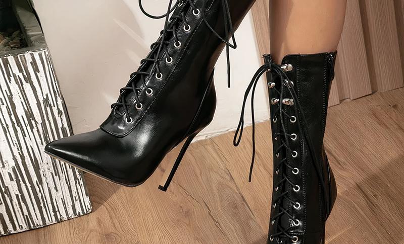 IMG_07_2024_botte_talon_femme_lacets_feminine_01-image-1.jpg